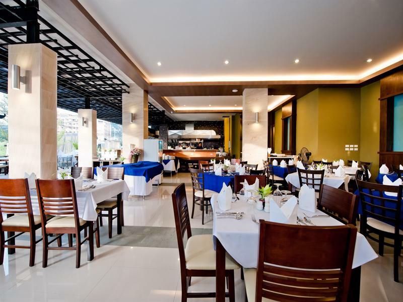 Hotel Tuana Blue Sky Patong Exterior foto